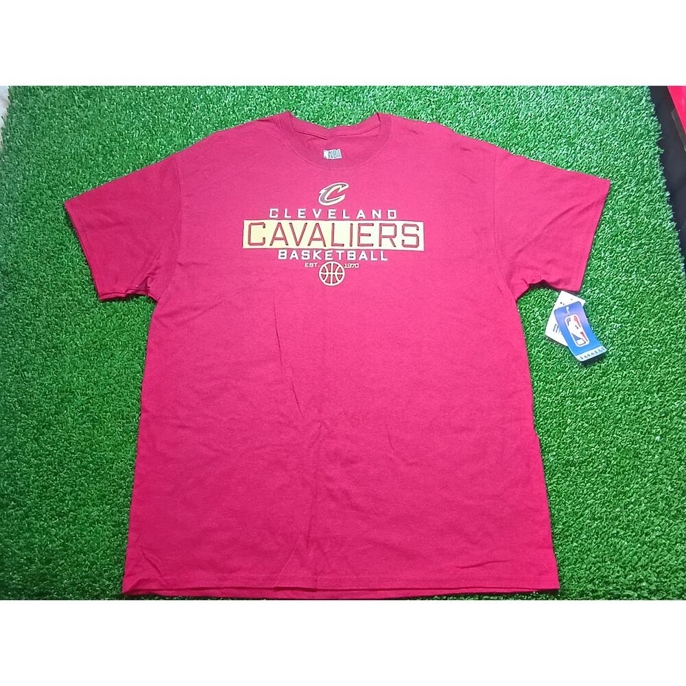 Cleveland Cavaliers Basketball T-Shirt - Red